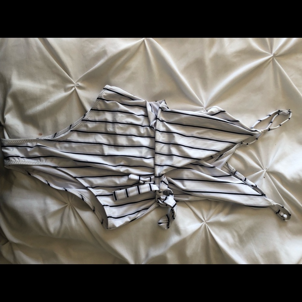 Super cute wrap around one piece swimsuit!
